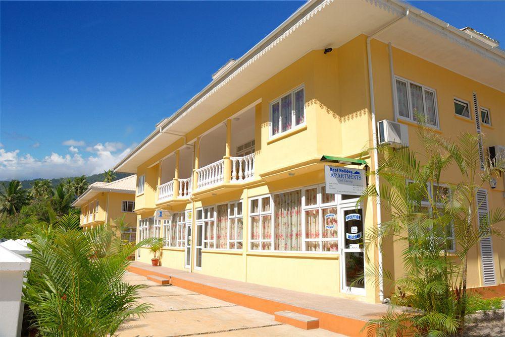 Reef Holiday Apartments Anse aux Pins Exterior foto